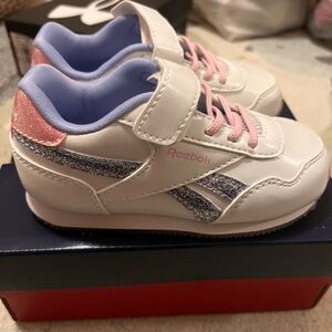 Size 7 little kids Reebok Royal Jogger 3.0